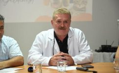 Adana’da sokak hayvanları özel veteriner kliniklerince de kısırlaştırılacak