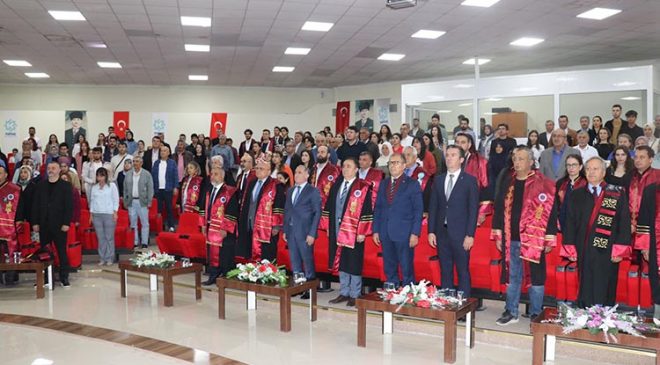 Kafkas Üniversitesi Veteriner Fakültesinin 34. dönem mezuniyet töreni düzenlendi