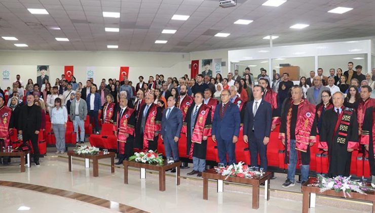 Kafkas Üniversitesi Veteriner Fakültesinin 34. dönem mezuniyet töreni düzenlendi