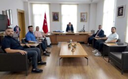 Yüreğir Kaymakamı Sayın Mehmet Aksu’yu makamında ziyaret ettik.