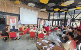 VETERİNER KLİNİKLERİNDE SÜRDÜREBİLİR BAŞARI AKADEMİSİ EĞİTİMİ BAŞARIYLA TAMAMLANDI